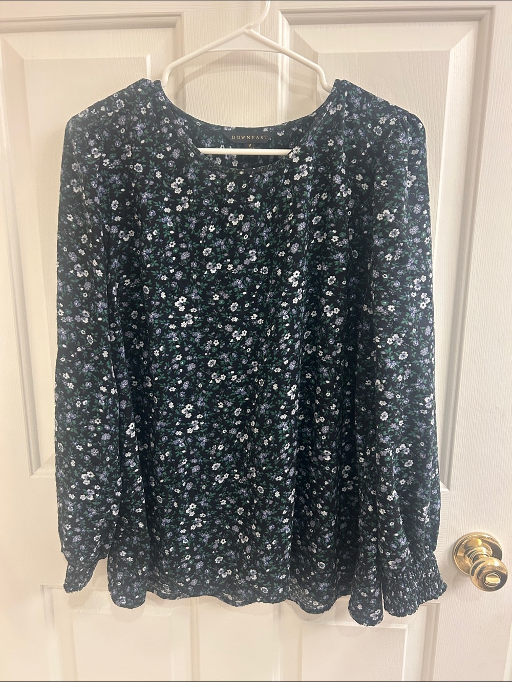 DownEast Black Floral Long-Sleeve Peasant Top